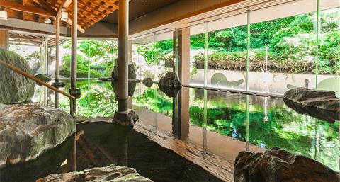 曲水の庭　ホテル玉泉　大浴場